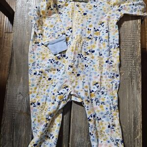 💝💝2/10💝💝Floral Zip-Up Baby Onesie